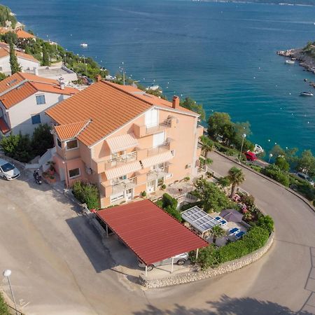 Apartments Zorica Dramalj Bagian luar foto