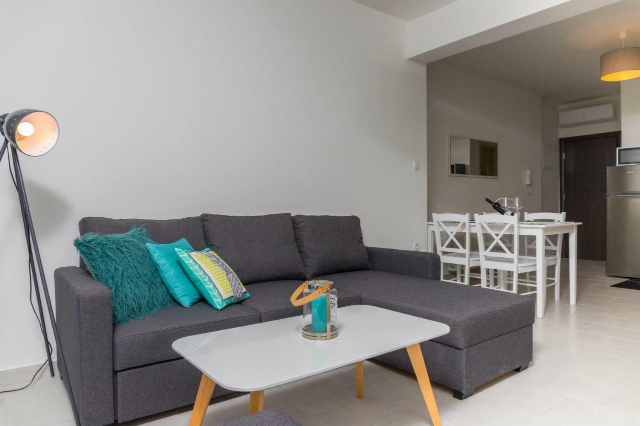 Apartments Zorica Dramalj Bagian luar foto