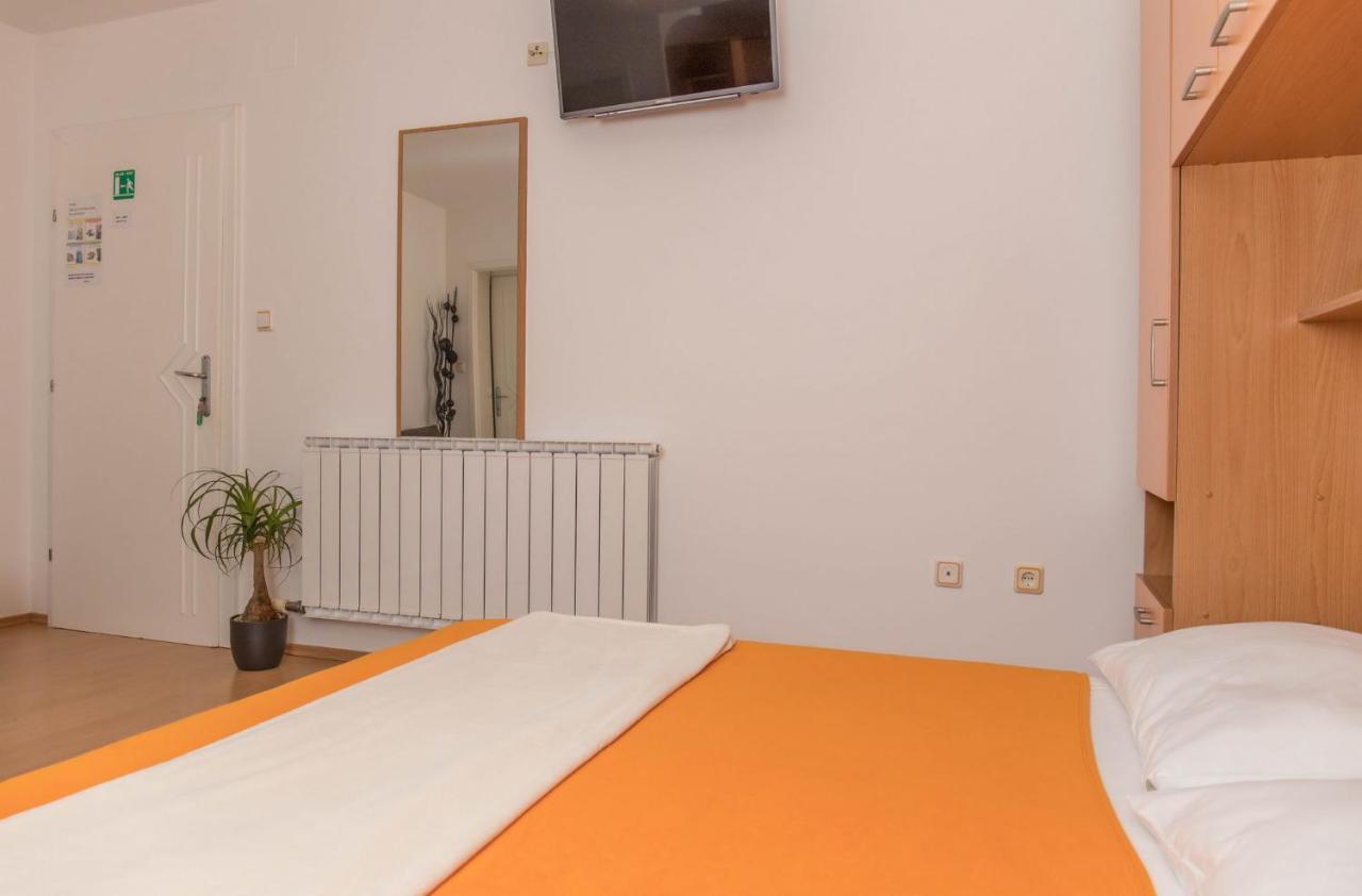 Apartments Zorica Dramalj Bagian luar foto