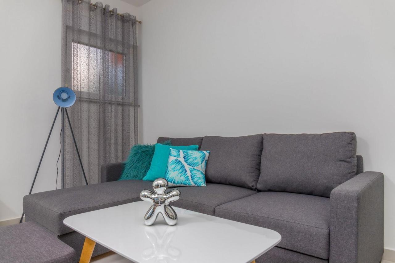 Apartments Zorica Dramalj Bagian luar foto