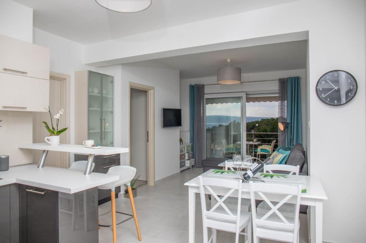 Apartments Zorica Dramalj Bagian luar foto