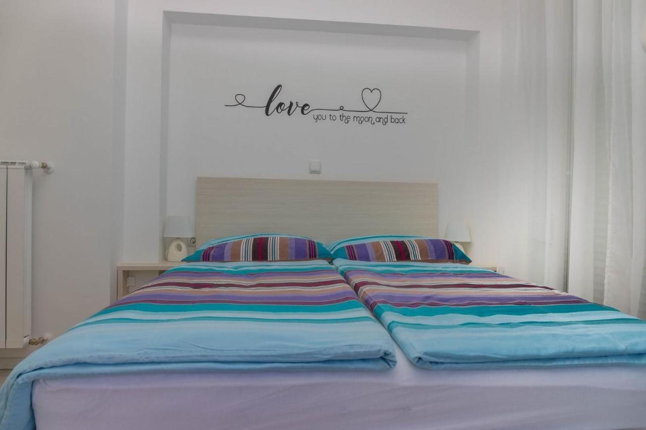 Apartments Zorica Dramalj Bagian luar foto